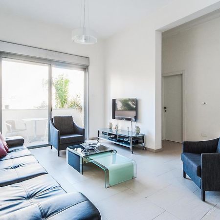 Lovely 1Bd W/ Private Balcony By Sea N' Rent เทลอาวีฟ ภายนอก รูปภาพ