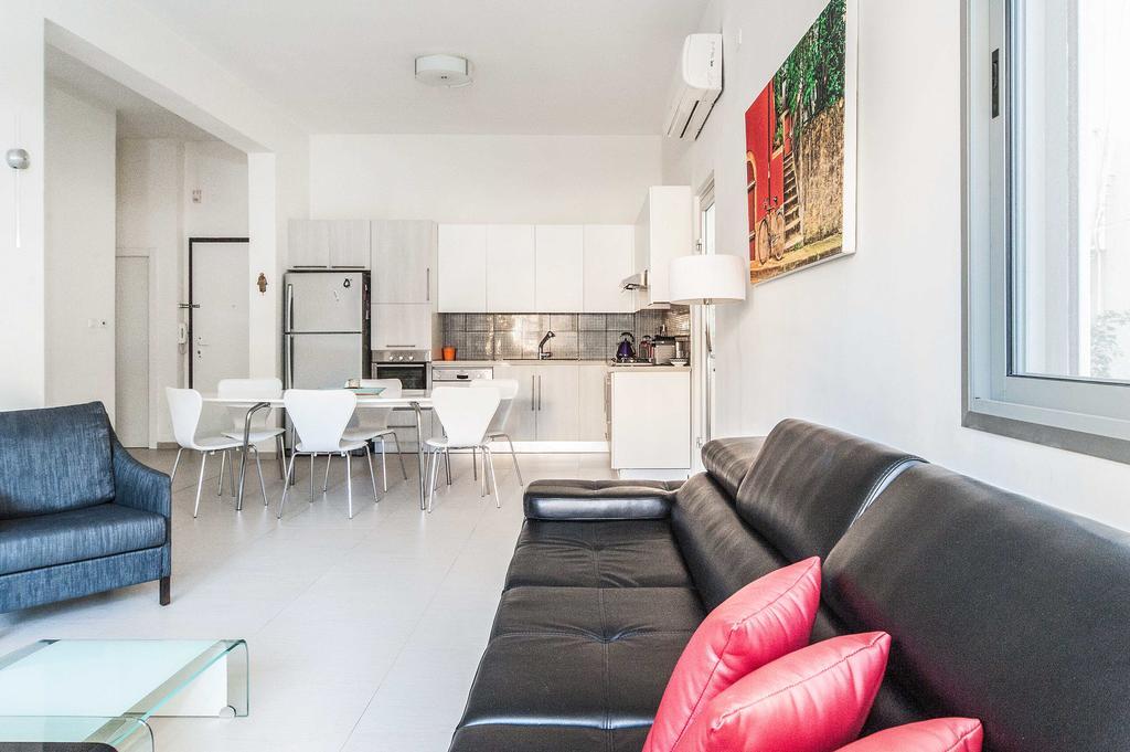 Lovely 1Bd W/ Private Balcony By Sea N' Rent เทลอาวีฟ ภายนอก รูปภาพ