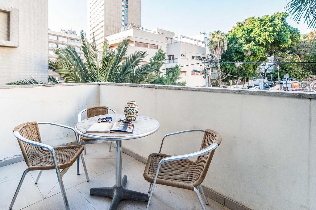 Lovely 1Bd W/ Private Balcony By Sea N' Rent เทลอาวีฟ ภายนอก รูปภาพ
