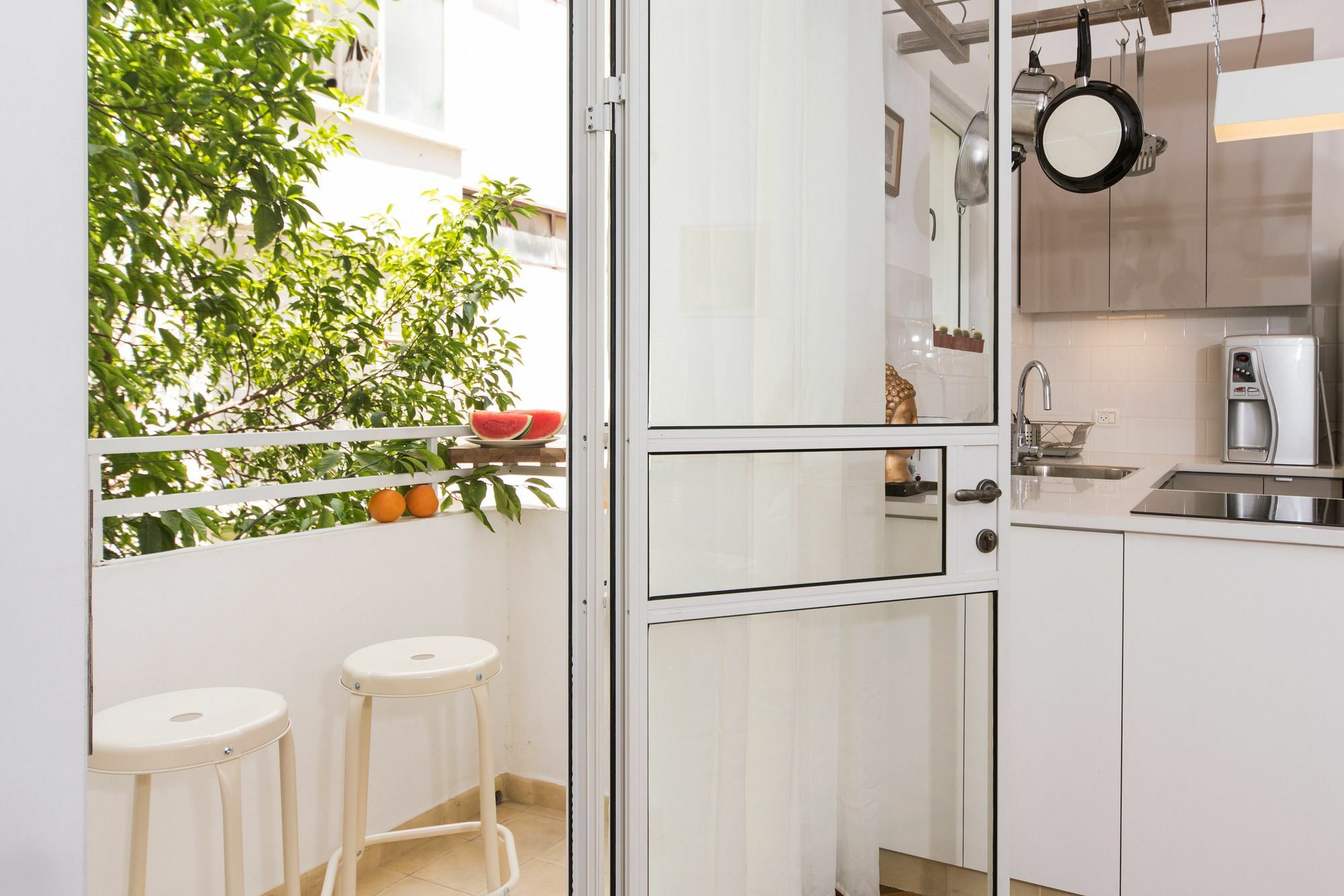 Lovely 1Bd W/ Private Balcony By Sea N' Rent เทลอาวีฟ ภายนอก รูปภาพ